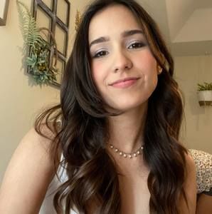 Meet your Posher, Nidia